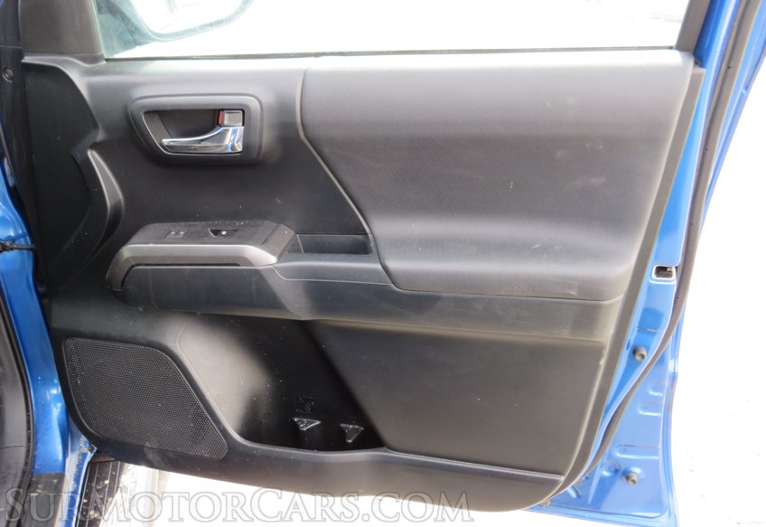 2017 Toyota Tacoma - Image 47