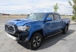 2017 Toyota Tacoma - Image 3