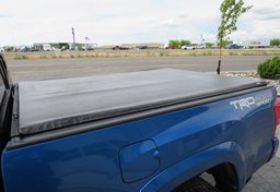 2017 Toyota Tacoma - Image 22