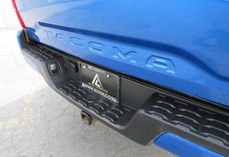 2017 Toyota Tacoma - Image 24