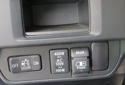 2017 Toyota Tacoma - Image 44