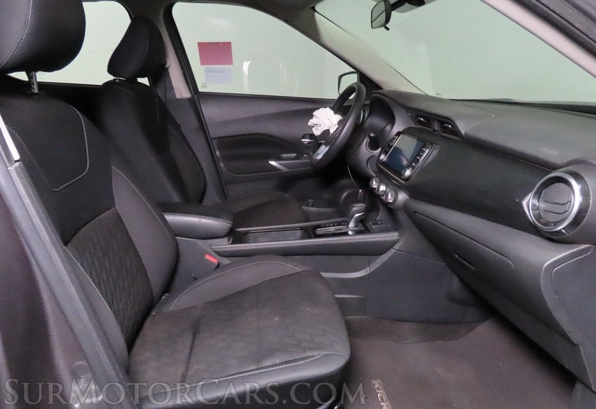 2023 Nissan Kicks - Image 17