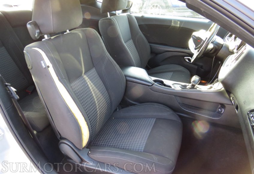 2019 Dodge Challenger - Image 23