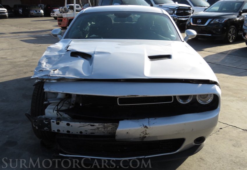2019 Dodge Challenger - Image 9
