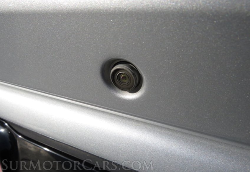 2019 Dodge Challenger - Image 17