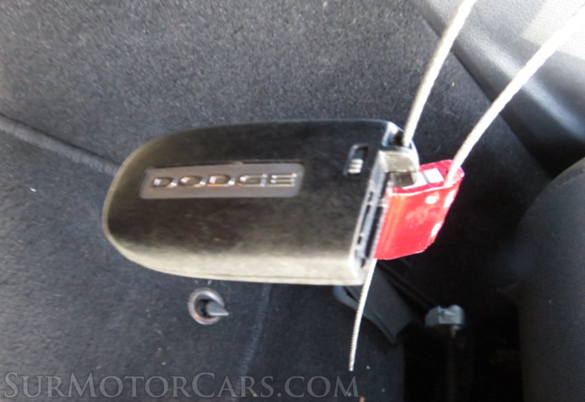 2019 Dodge Challenger - Image 32