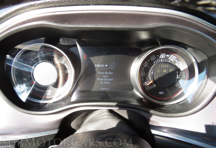 2019 Dodge Challenger - Image 28