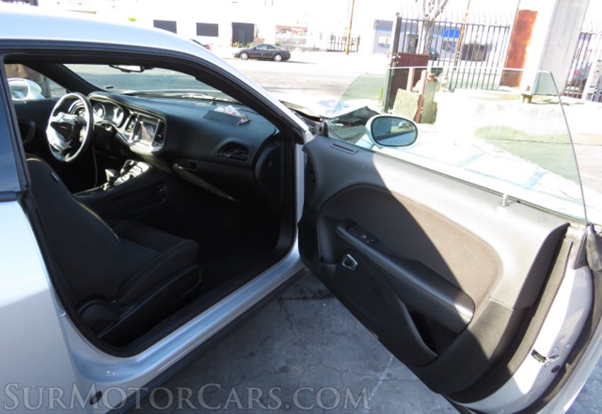 2019 Dodge Challenger - Image 21