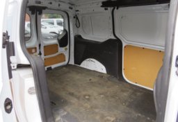 2015 Ford Transit Connect - Image 28