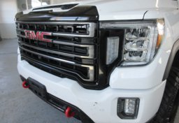 2020 GMC Sierra 2500HD - Image 17