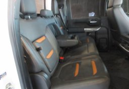 2020 GMC Sierra 2500HD - Image 40