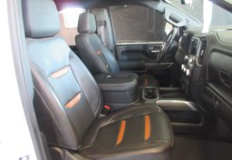 2020 GMC Sierra 2500HD - Image 41