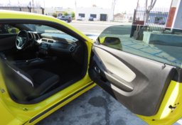 2014 Chevrolet Camaro - Image 20