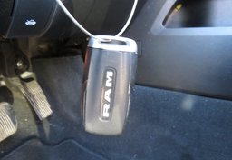 2019 Ram 1500 - Image 40