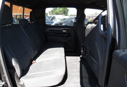 2019 Ram 1500 - Image 32