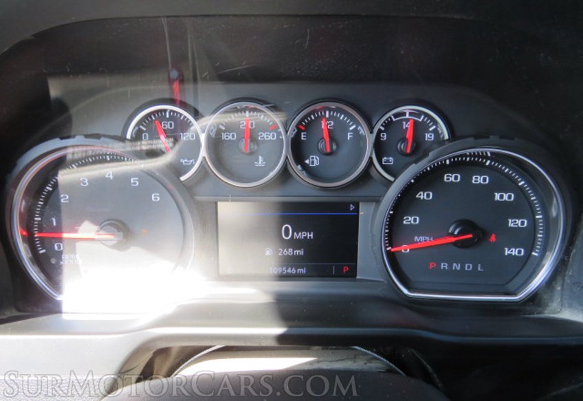 2022 Chevrolet Silverado 3500HD CC - Image 27