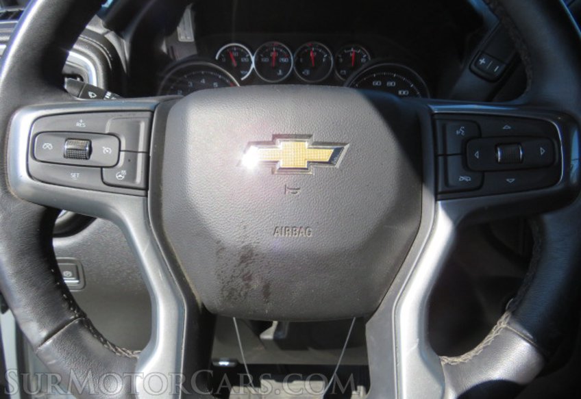 2022 Chevrolet Silverado 3500HD CC - Image 33