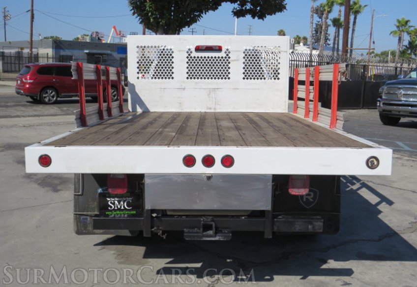 2022 Chevrolet Silverado 3500HD CC - Image 12