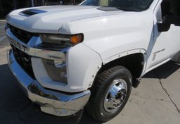 2022 Chevrolet Silverado 3500HD CC - Image 18