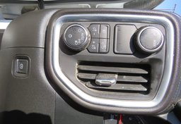 2022 Chevrolet Silverado 3500HD CC - Image 42