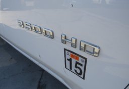 2022 Chevrolet Silverado 3500HD CC - Image 17