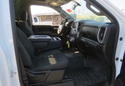 2022 Chevrolet Silverado 3500HD CC - Image 25