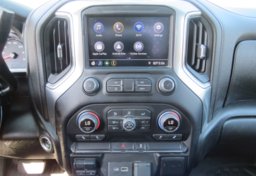 2022 Chevrolet Silverado 3500HD CC - Image 31