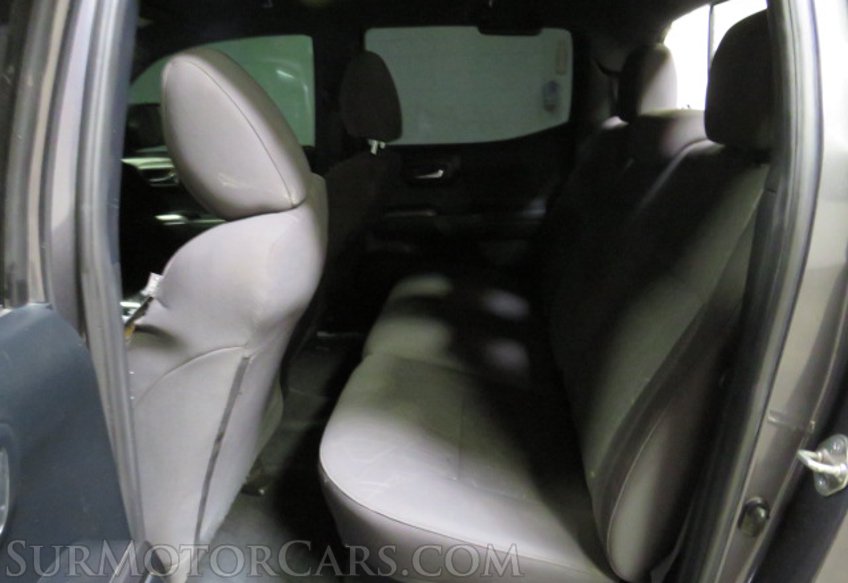 2017 Toyota Tacoma - Image 29