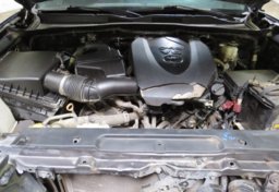 2017 Toyota Tacoma - Image 46
