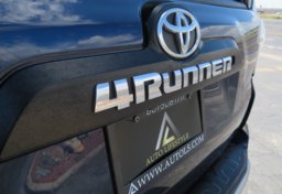 2018 Toyota 4Runner - Image 15