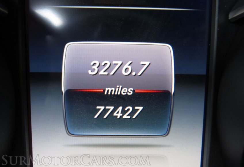 2018 Mercedes-Benz GLC - Image 32