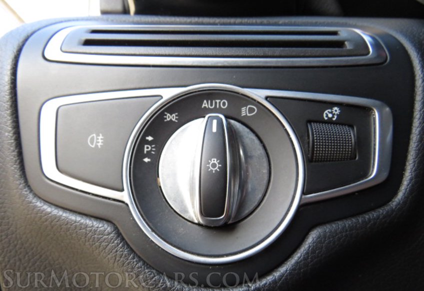 2018 Mercedes-Benz GLC - Image 37