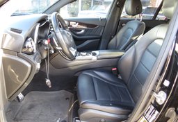 2018 Mercedes-Benz GLC - Image 22