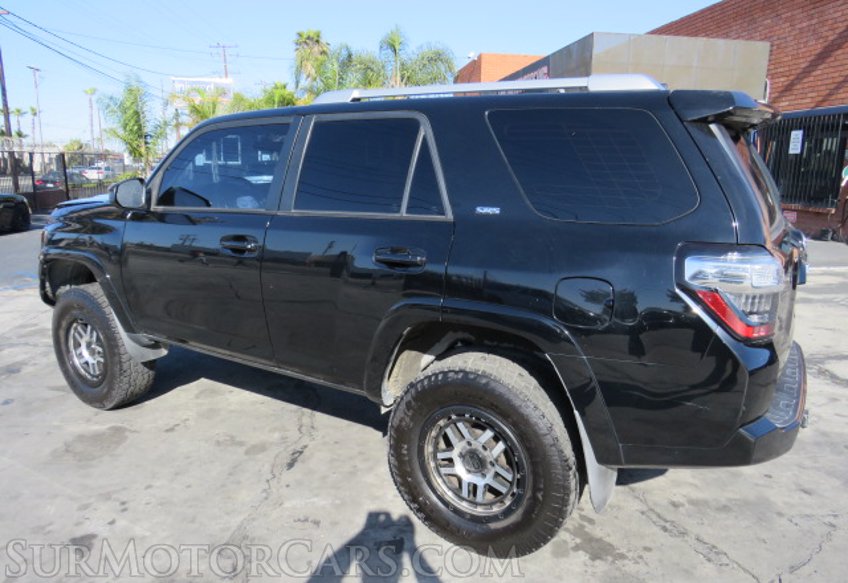 2015 Toyota 4Runner - Image 10