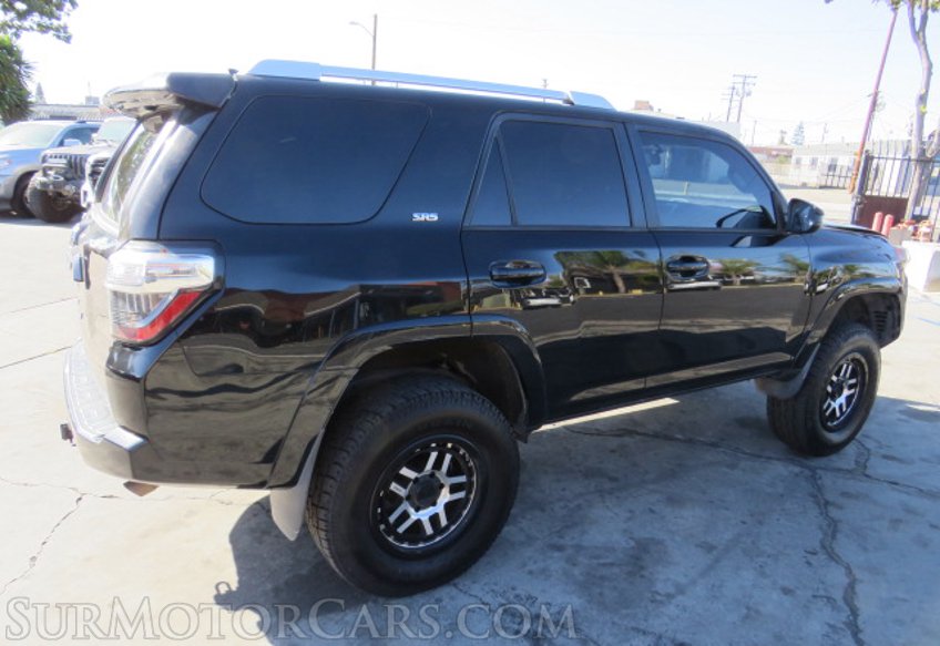 2015 Toyota 4Runner - Image 9
