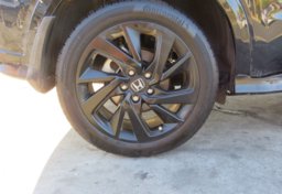 2022 Honda HR-V - Image 21