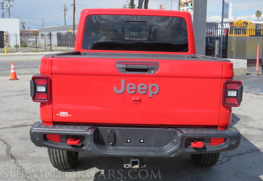 2020 Jeep Gladiator - Image 12