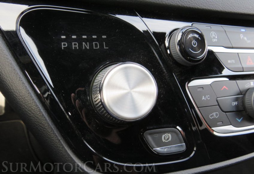 2020 Chrysler Pacifica - Image 46