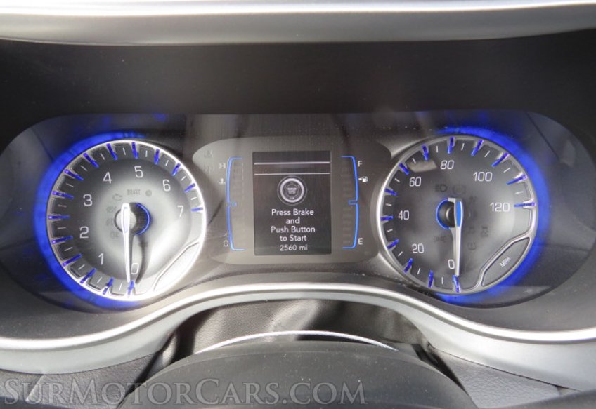 2020 Chrysler Pacifica - Image 34