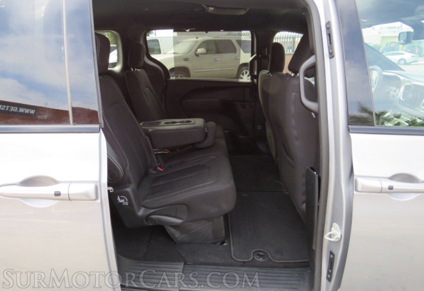 2020 Chrysler Pacifica - Image 22