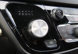 2020 Chrysler Pacifica - Image 46