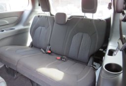 2020 Chrysler Pacifica - Image 31