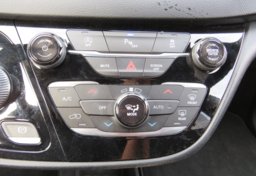 2020 Chrysler Pacifica - Image 45