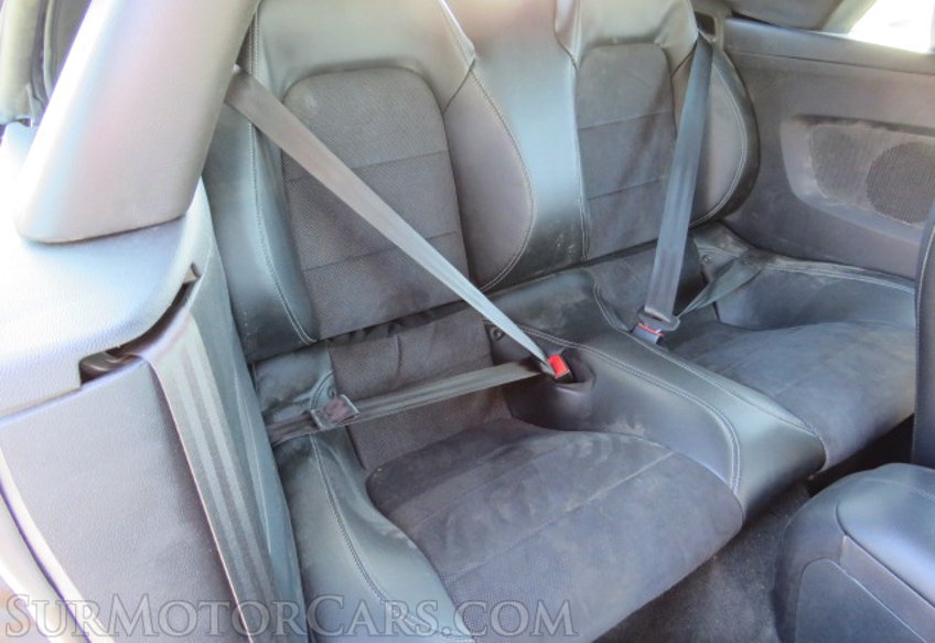 2019 Ford Mustang - Image 35