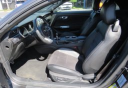 2019 Ford Mustang - Image 32