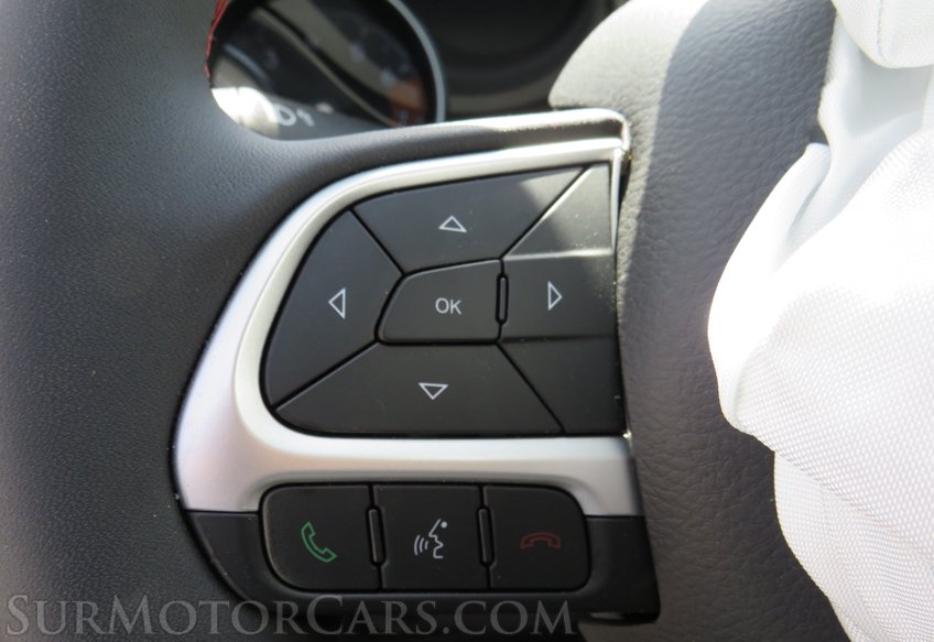 2021 Jeep Compass - Image 32