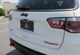 2021 Jeep Compass - Image 11