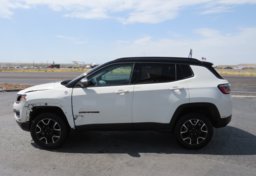 2021 Jeep Compass - Image 9