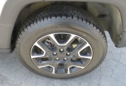 2021 Jeep Compass - Image 53