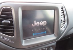 2021 Jeep Compass - Image 40